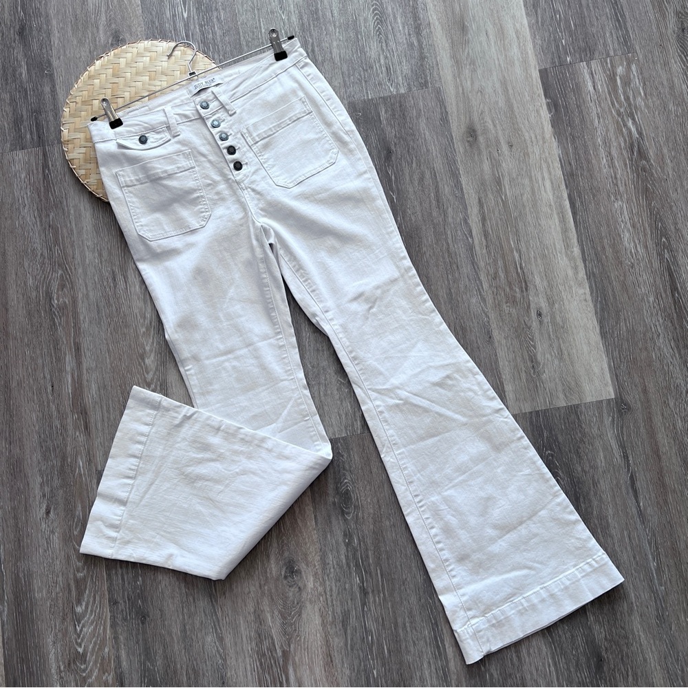 Judy blue white exposed button fly high rise flare leg jeans